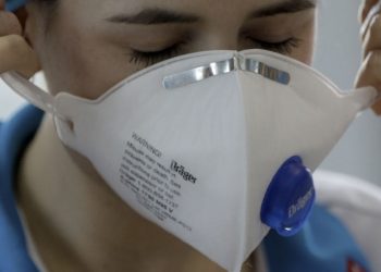 Las muertes con COVID-19 en España descienden, con 138 en las últimas 24 horas