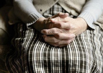 Andalucía reactiva a partir del lunes 18 el sistema de la dependencia con la reincorporación de personal