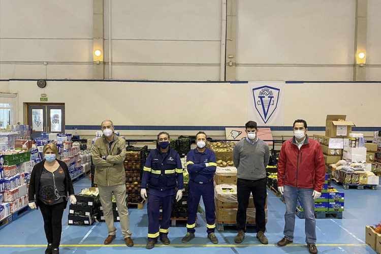 Secovisa y Herpasur se suman a la campaña de donación de alimentos con 3.000 kilos de frutas y verduras