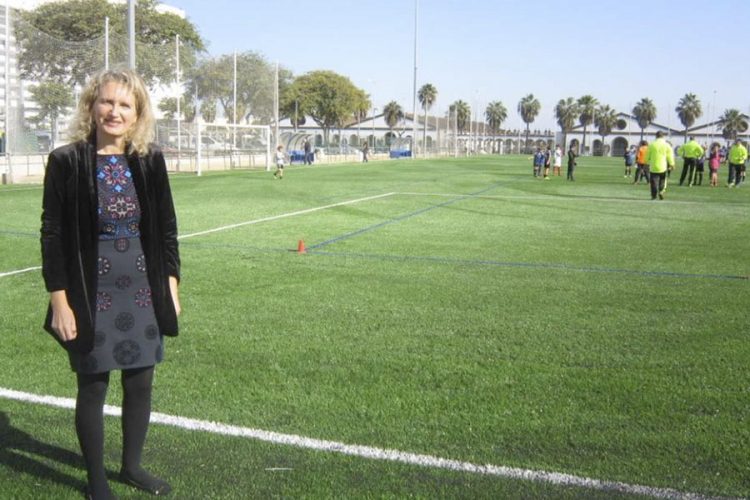 El Puerto. El campo de fútbol de El Juncal logra la certificación de calidad de FIFA por su nuevo césped artificial