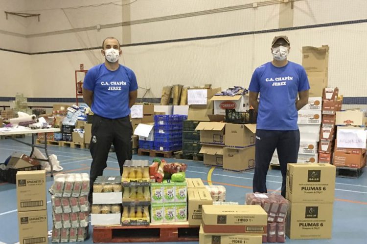 El Club Atletismo Beiman Chapín Jerez se suma a la campaña de donación de alimentos