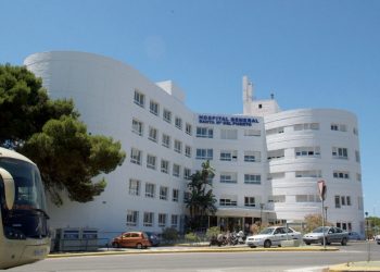 FACUA Cádiz denuncia la ampliación del concierto entre Sanidad y la empresa José Manuel Pascual