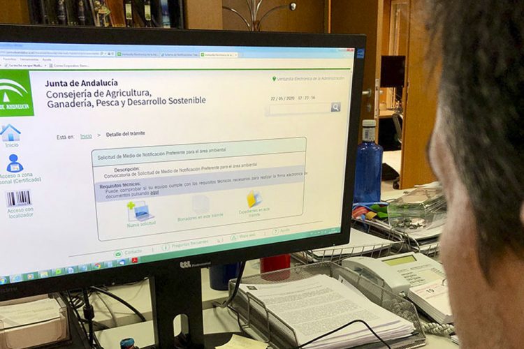 El Gobierno andaluz pone en marcha la plataforma Notific@ para agilizar los trámites ambientales