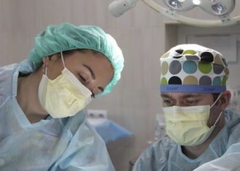 El Gobierno distribuye 3,3 millones de mascarillas a petición de las comunidades autónomas