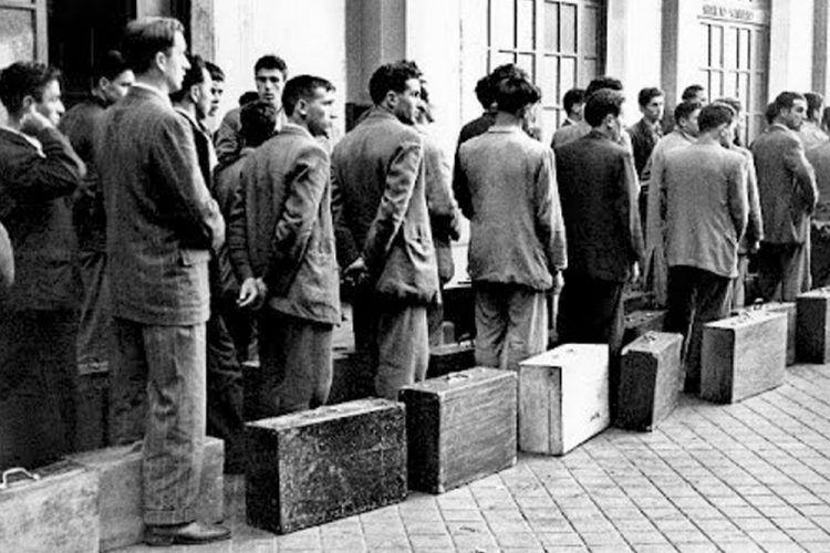 Españoles luchando por el reconocimiento de su nacionalidad… ¿a la tercera va la vencida?