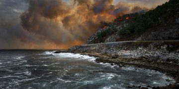 La pandemia no para ni a los incendios, ni a los pirómanos en Galicia. Galicia arde en Mayo.