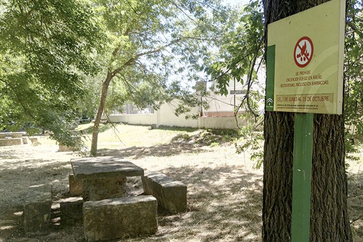 Prohibidas las barbacoas y quemas agrícolas en los espacios forestales de Andalucía