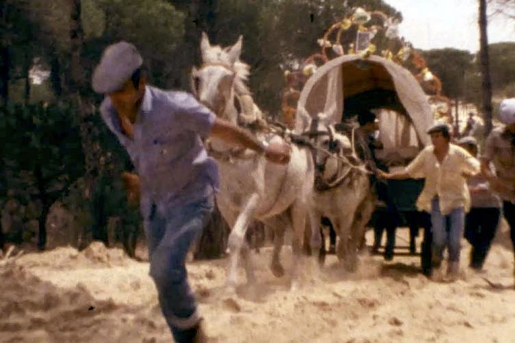 Recuperadas imágenes inéditas del Camino del Rocío en un documental de Mino Films