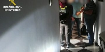 La Guardia Civil libera a siete hombres explotados sexualmente en Prado del Rey