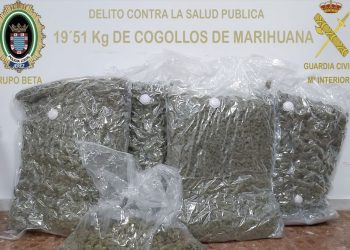 Policía Local y Guardia Civil intervienen unos 20 kilos de cogollos de marihuana