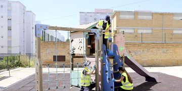 Se inicia la apertura escalonada de los parques infantiles