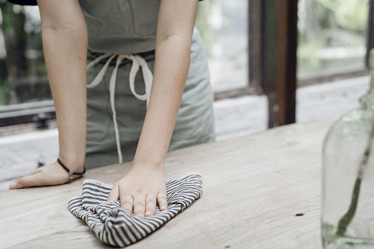 Consumo recuerda la ilegalidad de cobrar un suplemento por los gastos derivados del Covid-19