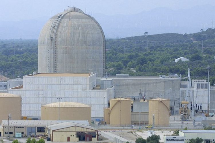 Piden que no se renueven las autorizaciones a las nucleares de Almaraz y Vandellós
