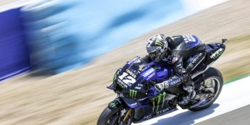 El piloto de Yamaha, Maverick Viñales comienza mandando el Gran Premio de Andalucia en la categoría de MotoGP