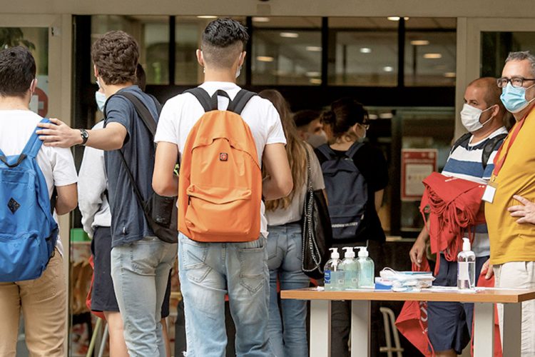 Medicina, Enfermería y Psicología, titulaciones universitarias más demandadas en Andalucía