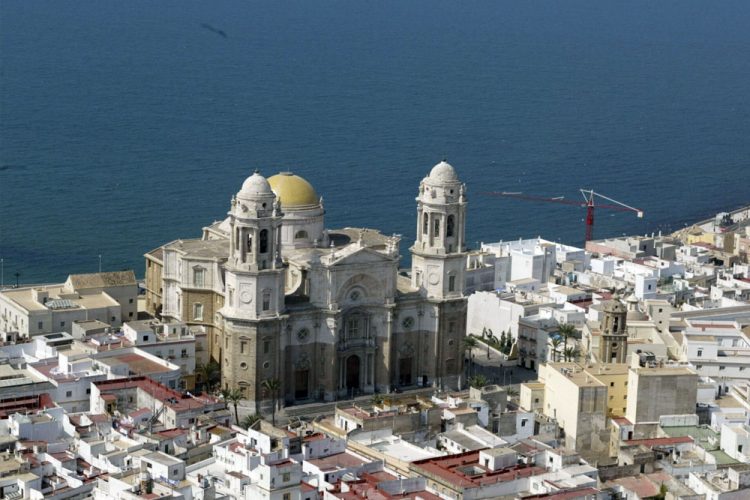 #Cádiz. El Ayuntamiento organiza un certamen literario  con motivo de la Feria del Libro Cádiz 2020 y en apoyo a las librerías de la ciudad