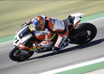 Rinaldi marca el ritmo en la primera jornada del round de Teruel del Campeonato del Mundo de Superbikes
