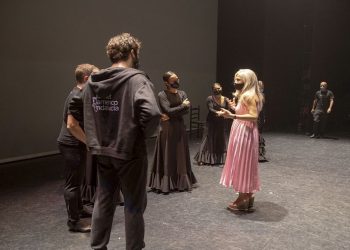 El Ballet Flamenco de Andalucía inaugura la Bienal de Sevilla con el espectáculo ’25 aniversario’