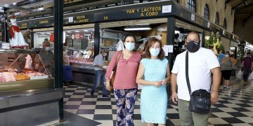 Culminan los trabajos de cerrajería y pintura en el Mercado Central de Abastos
