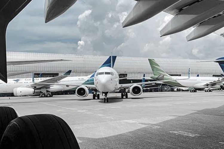 Gobierno, patronal y sindicatos acuerdan elaborar un Plan de Choque para el sector aeronáutico nacional