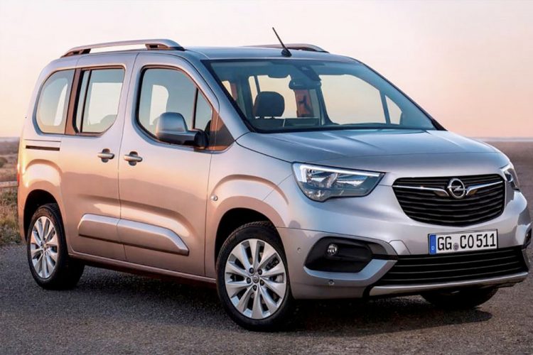Alertan del riesgo de accidente por un problema en la dirección del Opel Combo E