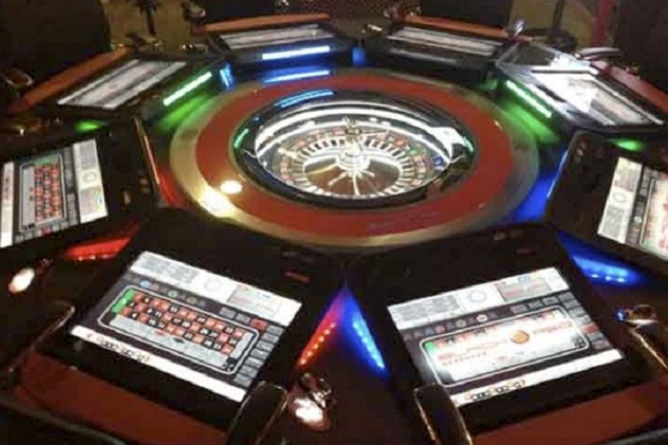 Desarticulado un grupo que ganó en un año más de 800.000 euros manipulando ruletas electrónicas de salones de juego de doce localidades de España