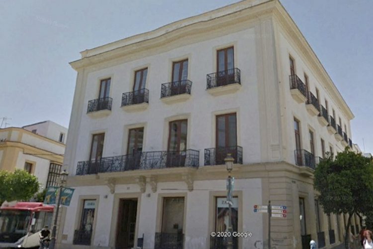 Zara se muda de Jerez a San Fernando
