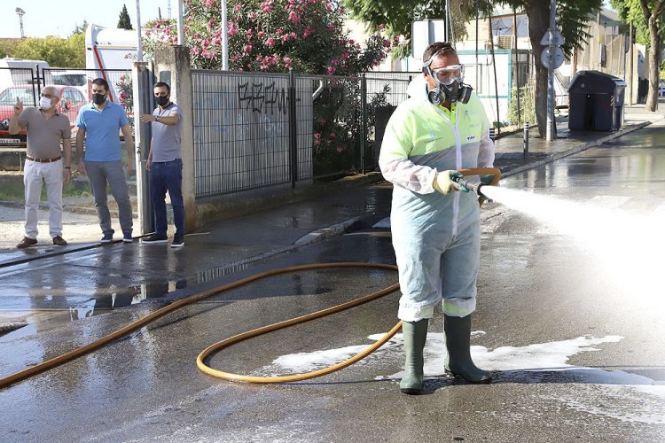 El Ayuntamiento reforzará la limpieza viaria en fines de semana