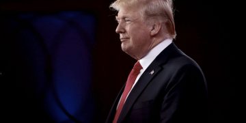 Fuentes de La Casa Blanca definen el estado de Donald Trump como “muy preocupante”