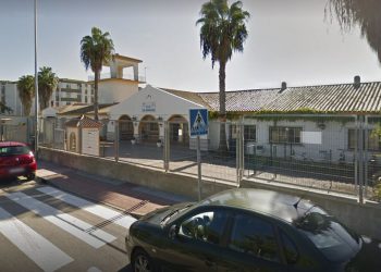 La AMPA del IES La Granja sale en defensa del centro educativo frente a la expulsión de una alumna