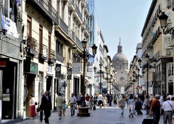 Zaragoza vuelve a la fase 2 a partir del jueves como medida preventiva ante los festivos en torno al 12 de octubre