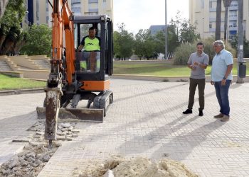 Culmina la mejora integral de los acerados de la avenida Tomás García Figueras