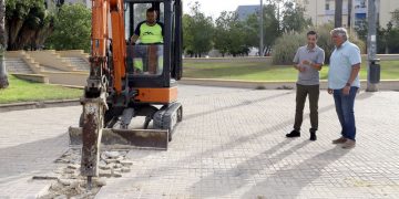 Culmina la mejora integral de los acerados de la avenida Tomás García Figueras