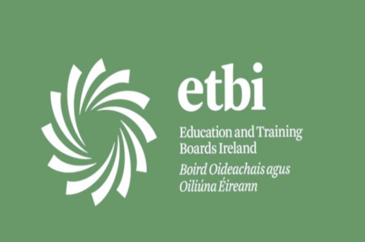 Los símbolos católicos desaparecerán paulatinamente de los colegios públicos de Irlanda o se añadirán los de otras religiones