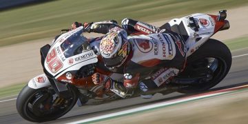 Primera pole para Nakagami en MotoGP, Lowes y Fernández repiten primera posición en Moto2 y Moto3