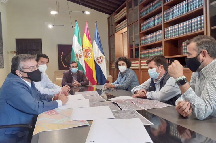 En 2021 se redactará el proyecto de ampliación de la vía entre Guadalcacín y la barriada de San José Obrero
