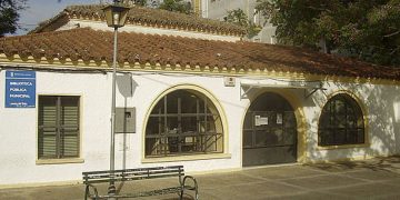 Adelante Jerez propone puestos informáticos en las Bibliotecas de Distrito y refuerzo de inversión en libros juveniles