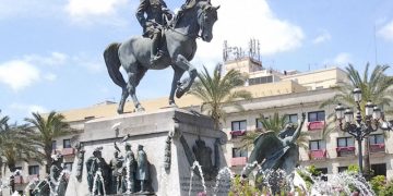 El ayuntamiento sostiene que el monumento a Primo de Rivera queda fuera del ámbito temporal de aplicación de la Ley de Memoria