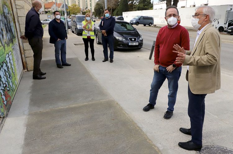 Educación está culminando las obras de mejoras en los accesos a los centros educativos