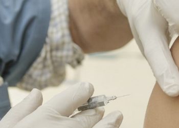 En vista de la aceleración de la propagación de la COVID-19, el Comité de Emergencia del RSI insta a centrarse en las medidas que funcionan