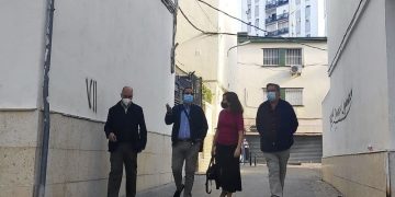 El Ayuntamiento inicia una campaña de puerta a puerta de apoyo al comercio de local de proximidad