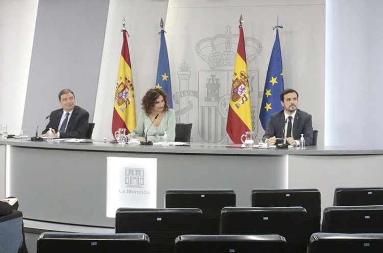 El Gobierno atiende las demandas sociales y endurece la limitación de publicidad de las casas de apuestas