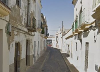 El Ayuntamiento recibe cuatro ofertas para la compra de la finca de la calle Honsario sometida a venta forzosa