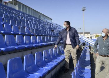 1.000 nuevos asientos para las gradas del campo de La Juventud