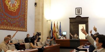 Ganemos Jerez alerta sobre la reiterada ausencia de concejales en plenos y comisiones