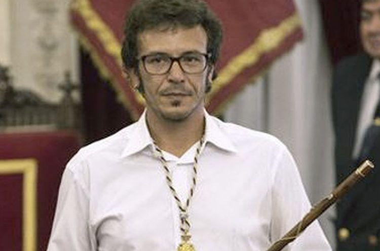 El alcalde de Cádiz describe a Unidas Podemos como «establishment» y pone fin a un ciclo