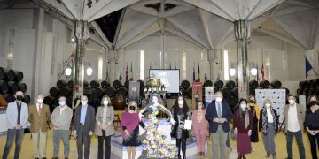 La alcaldesa entrega a Cristina Cruces el Premio de Investigación del Flamenco