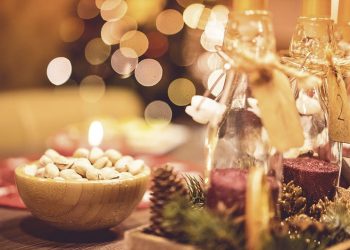 6 personas como máximo para reuniones navideñas y toque de queda a partir de la 1:00 en Nochebuena y Nochevieja, las propuestas del Gobierno para estas fiestas