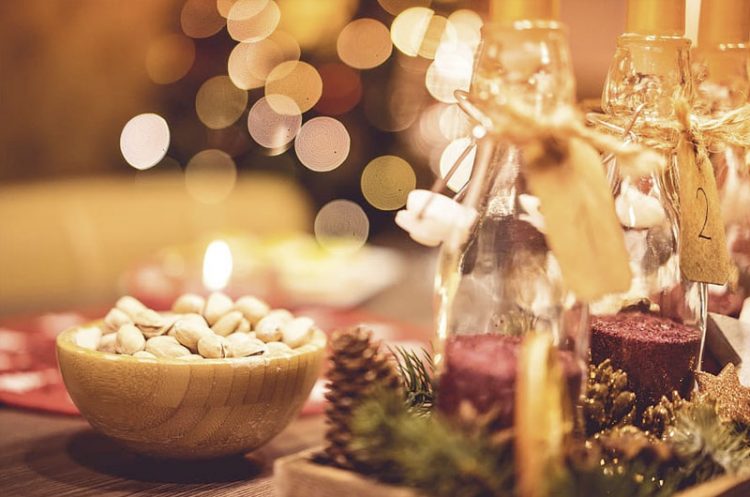 6 personas como máximo para reuniones navideñas y toque de queda a partir de la 1:00 en Nochebuena y Nochevieja, las propuestas del Gobierno para estas fiestas