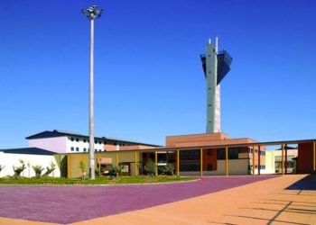 La Junta de Andalucía contradice al Ministerio del Interior y niega que visitar a familiares en prisión sea una causa justificada de desplazamiento